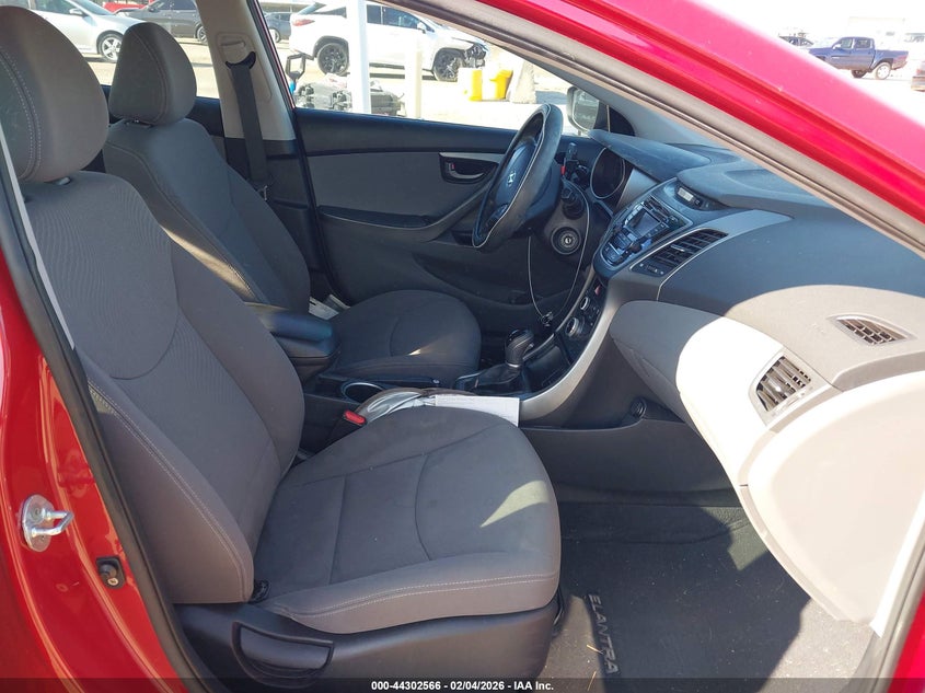 2016 Hyundai Elantra VIN KMHDH4AE6GU546313 IAAI salvage auction — REAR END, Salvage Title, sold $1,600 on 2026-07-15 (photo 5)