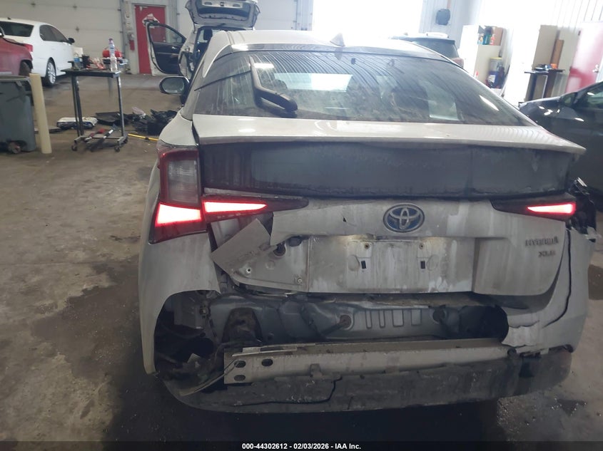 2019 Toyota Prius VIN JTDL9RFUXK3002762 IAAI salvage auction — FRONT & REAR, Salvage (Minnesota), sold $4,350 on 2026-07-08 (photo 6)