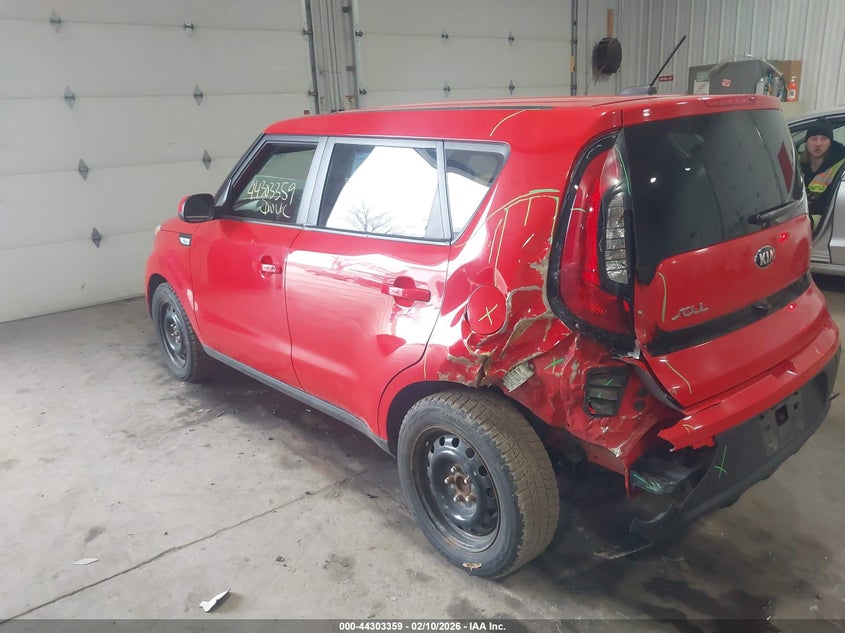 2019 Kia Soul VIN KNDJN2A23K7638240 IAAI salvage auction — REAR END, Salvage (Minnesota), sold $1,900 on 2026-07-08 (photo 3)