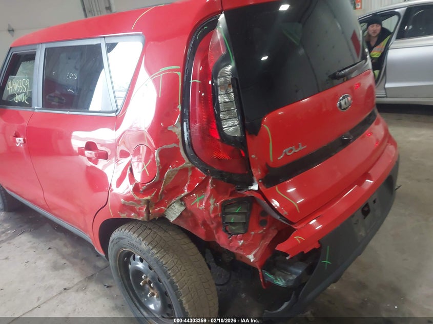 2019 Kia Soul VIN KNDJN2A23K7638240 IAAI salvage auction — REAR END, Salvage (Minnesota), sold $1,900 on 2026-07-08 (photo 6)