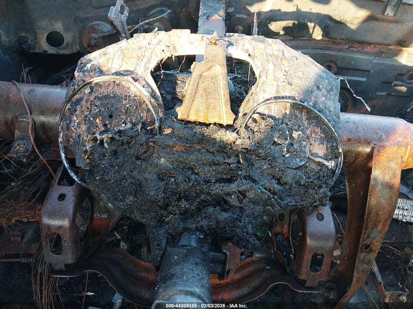 2015 Nissan Altima VIN 1N4AL3AP5FC220210 IAAI salvage auction — ENGINE BURN, Salvage Title, sold $175 on 2026-07-09 (photo 7)