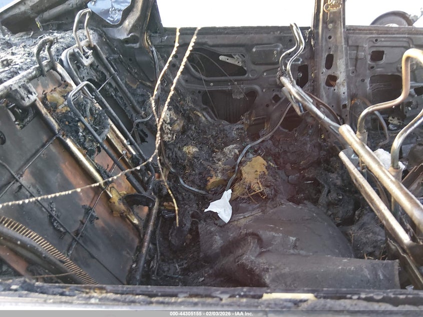 2015 Nissan Altima VIN 1N4AL3AP5FC220210 IAAI salvage auction — ENGINE BURN, Salvage Title, sold $175 on 2026-07-09 (photo 8)