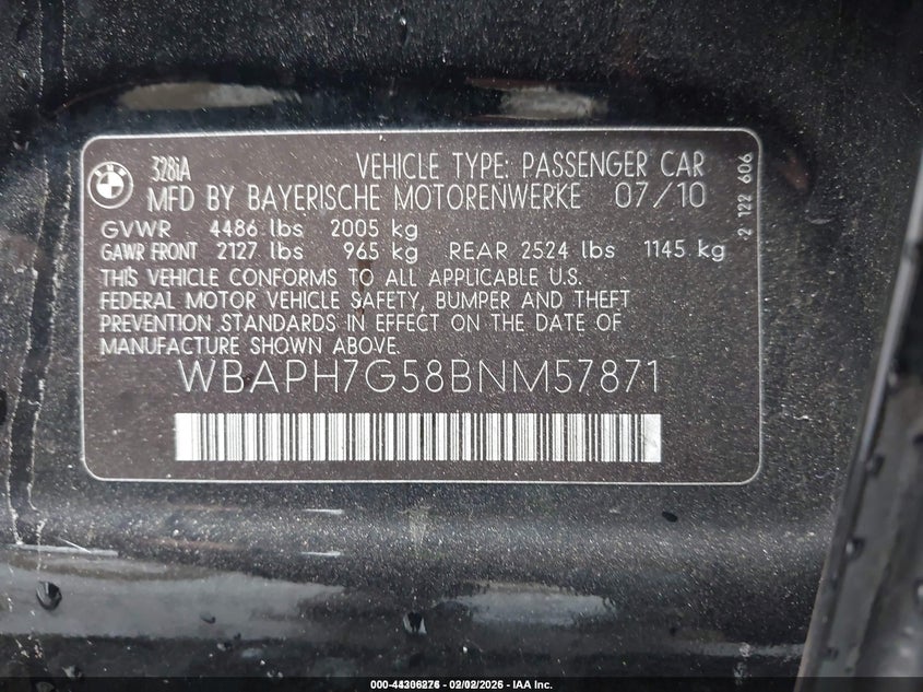 2011 BMW 3 series VIN WBAPH7G58BNM57871 IAAI salvage auction — LEFT SIDE, Salvage (California), sold $600 on 2026-07-15 (photo 9)