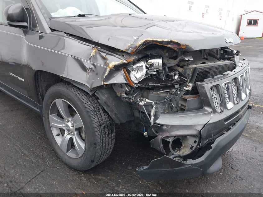 2016 Jeep Compass VIN 1C4NJDEB6GD793277 IAAI salvage auction — BIO HAZARD, Lien Papers (Oregon), sold $300 on 2026-07-09 (photo 6)