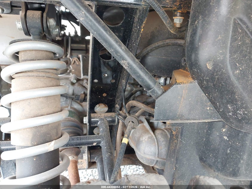 2024 Kawasaki VIN JKAATCD1XRB502445 IAAI salvage auction — FRONT END, Salvage Title, sold $7,200 on 2026-08-22 (photo 8)