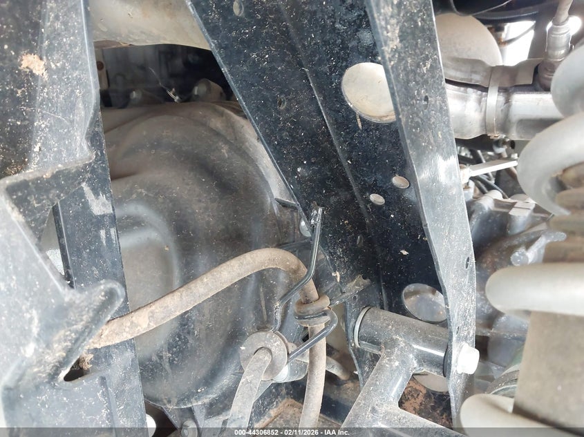 2024 Kawasaki VIN JKAATCD1XRB502445 IAAI salvage auction — FRONT END, Salvage Title, sold $7,200 on 2026-08-22 (photo 9)