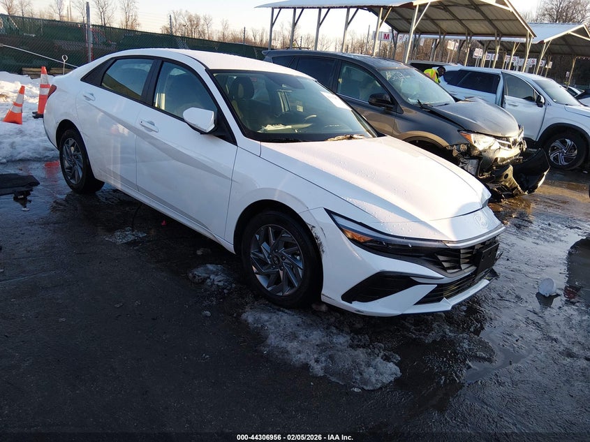 2025 Hyundai Elantra VIN KMHLM4DJ6SU173430 IAAI salvage auction — FRONT END, Salvage - Greater Than 75% (Maryland), sold $5,900 on 2026-07-16 (photo 1)