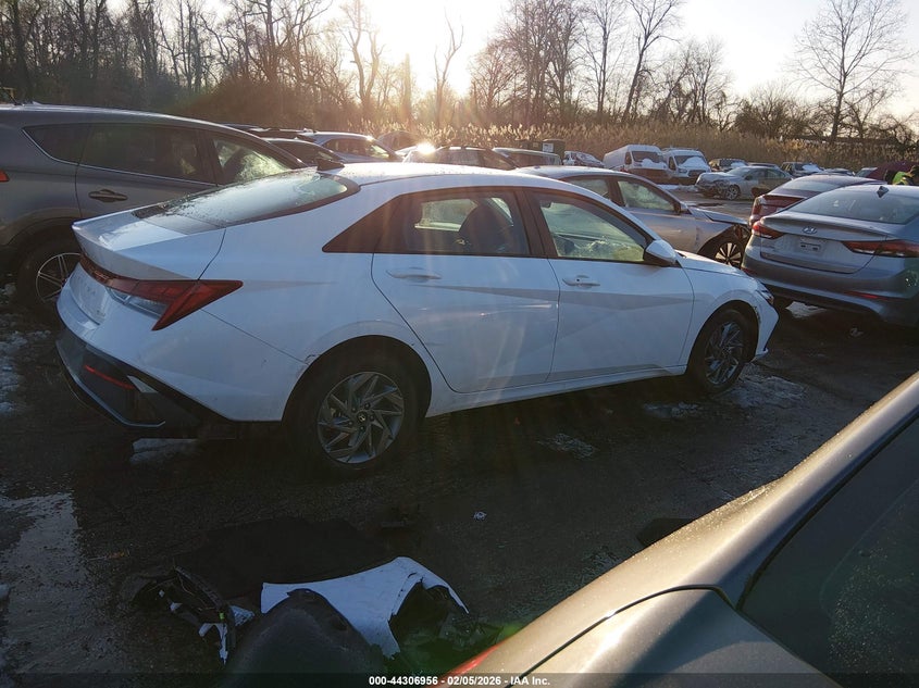 2025 Hyundai Elantra VIN KMHLM4DJ6SU173430 IAAI salvage auction — FRONT END, Salvage - Greater Than 75% (Maryland), sold $5,900 on 2026-07-16 (photo 4)