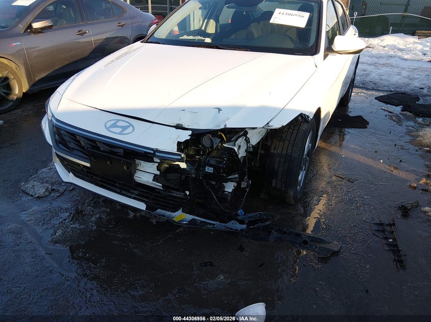 2025 Hyundai Elantra VIN KMHLM4DJ6SU173430 IAAI salvage auction — FRONT END, Salvage - Greater Than 75% (Maryland), sold $5,900 on 2026-07-16 (photo 6)