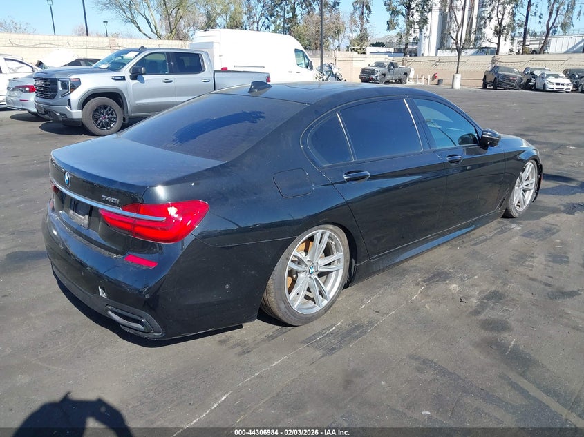 2017 BMW 7er VIN WBA7E2C51HG739820 IAAI salvage auction — FRONT END, Salvage Certificate (California), sold $4,000 on 2026-08-21 (photo 4)