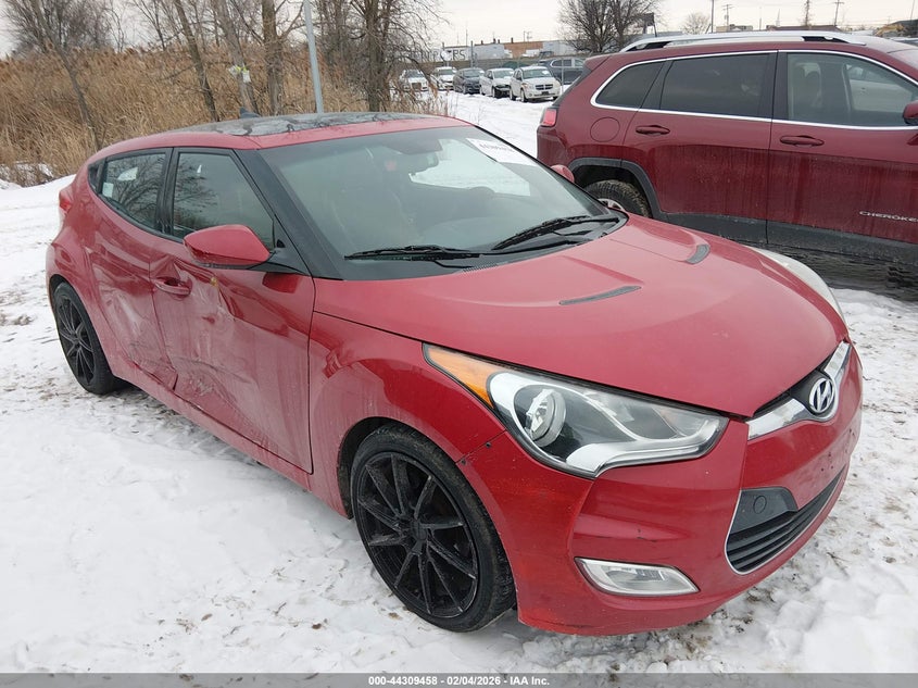 2012 Hyundai Veloster VIN KMHTC6AD0CU032237 IAAI salvage auction — RIGHT SIDE, Salvage Title, sold $825 on 2026-07-14 (photo 1)