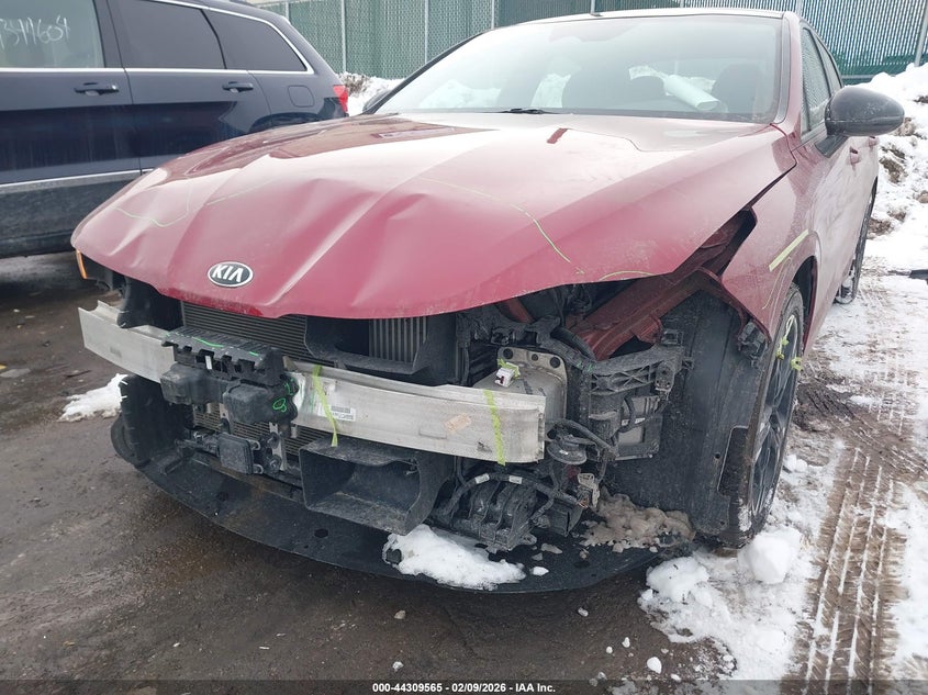 2021 Kia K5 VIN 5XXG64J27MG007987 IAAI salvage auction — FRONT END, Salvage Title, sold $6,500 on 2026-07-14 (photo 6)