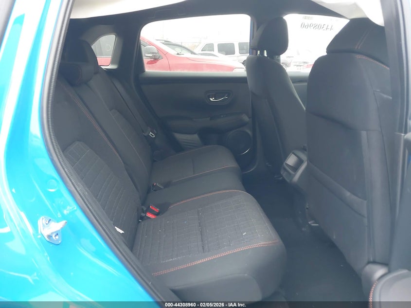 2026 Honda Hr-v VIN 3CZRZ2H5XTM706400 IAAI salvage auction — FRONT END, Salvage Title, sold $7,900 on 2026-08-19 (photo 8)