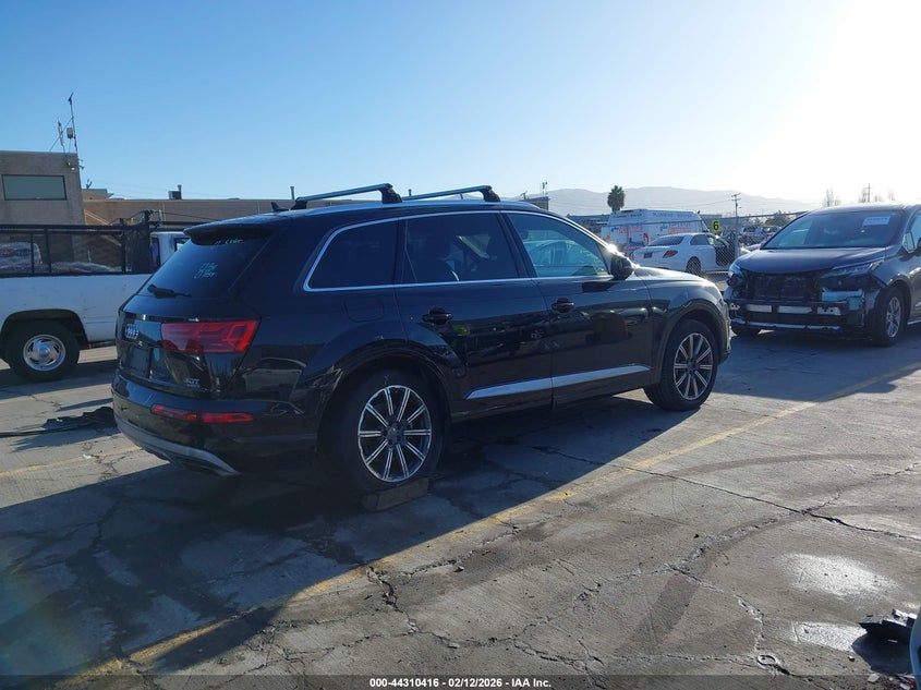2017 Audi Q7 VIN WA1LAAF79HD024249 IAAI salvage auction — REAR END, Salvage Title, sold $4,300 on 2026-07-06 (photo 4)