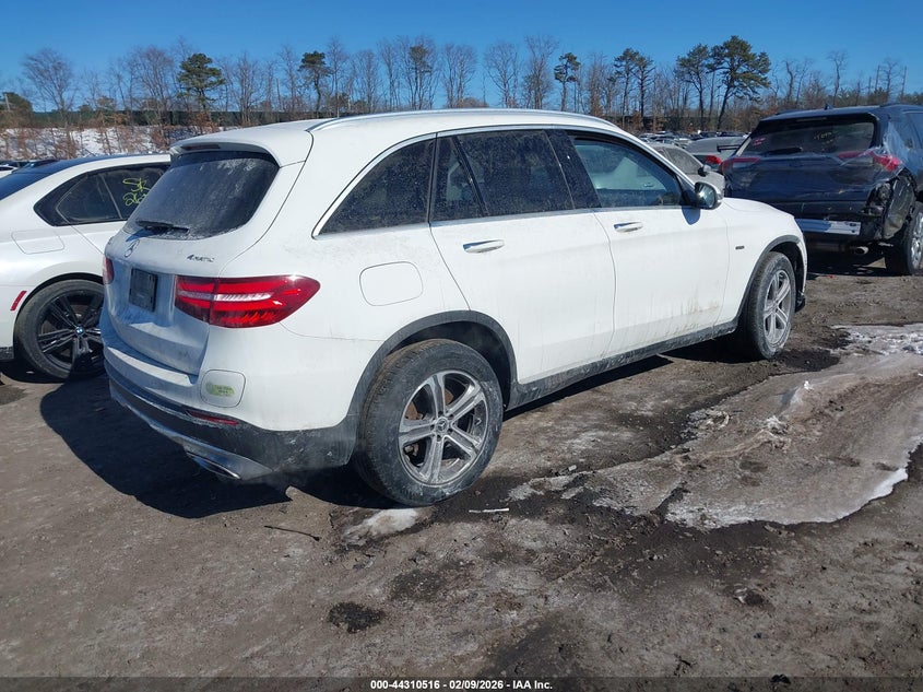 2019 Mercedes-benz Glc VIN WDC0G5EB0KF611580 IAAI salvage auction — FRONT END, Salvage Title, sold $11,800 on 2026-08-11 (photo 4)