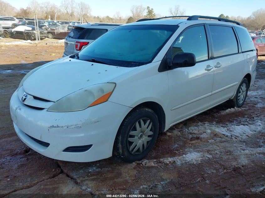 2007 Toyota Sienna VIN 5TDZK23C97S014537 IAAI salvage auction — FRONT & REAR, Salvage (North Carolina), sold $500 on 2026-07-13 (photo 2)