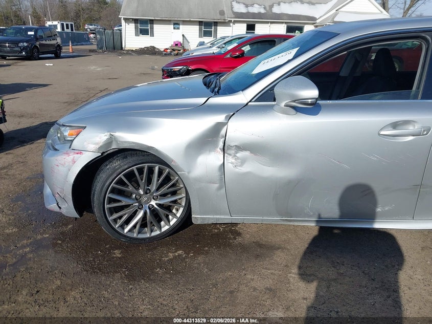 2014 Lexus Is VIN JTHCF1D28E5006120 IAAI salvage auction — LEFT & RIGHT, Salvage - Greater Than 75% (Maryland), sold $5,000 on 2026-07-15 (photo 6)