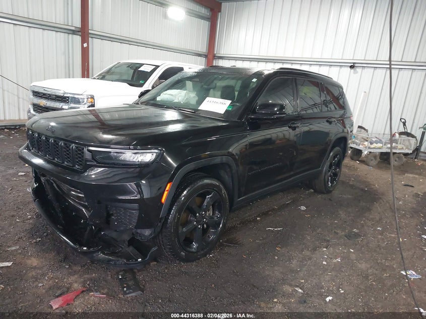 2023 Jeep Grand cherokee VIN 1C4RJKAG2P8872185 IAAI salvage auction — FRONT END, Salvage (Virginia), sold $10,300 on 2026-07-30 (photo 2)