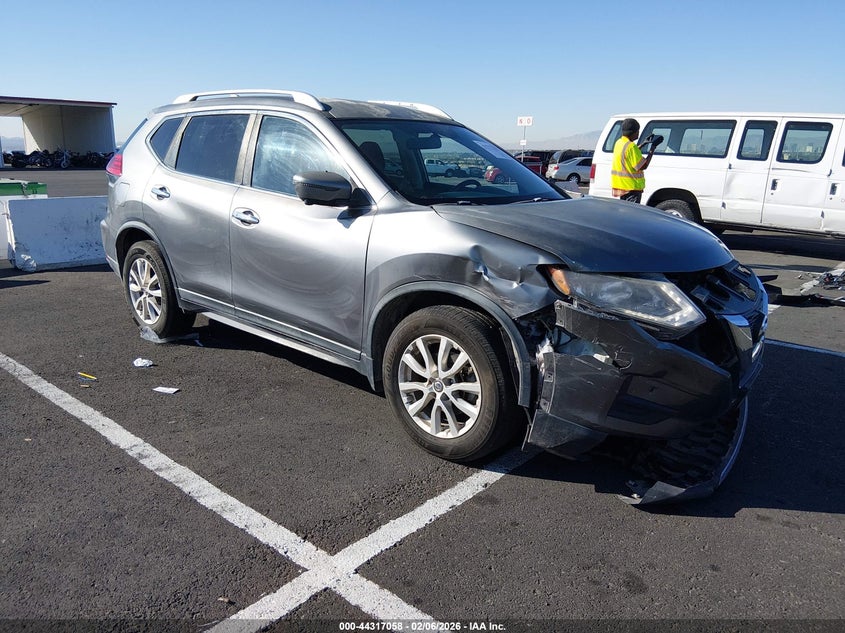 2017 Nissan Rogue VIN KNMAT2MT3HP514648 IAAI salvage auction — FRONT END, Salvage Title, sold $1,550 on 2026-07-29 (photo 1)