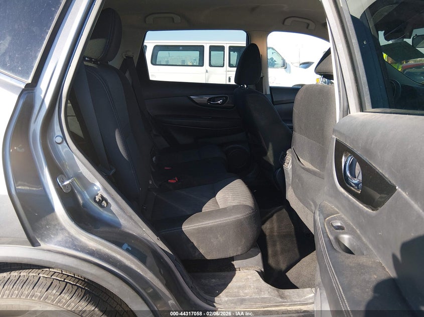 2017 Nissan Rogue VIN KNMAT2MT3HP514648 IAAI salvage auction — FRONT END, Salvage Title, sold $1,550 on 2026-07-29 (photo 8)