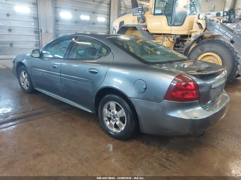 2005 Pontiac Grand prix VIN 2G2WS522X51245209 IAAI salvage auction — NORMAL WEAR, Clear-Endorsement (Wisconsin), sold $275 on 2026-07-16 (photo 3)