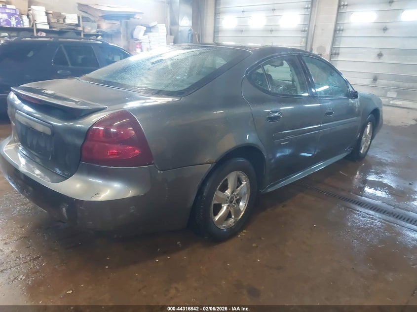 2005 Pontiac Grand prix VIN 2G2WS522X51245209 IAAI salvage auction — NORMAL WEAR, Clear-Endorsement (Wisconsin), sold $275 on 2026-07-16 (photo 4)