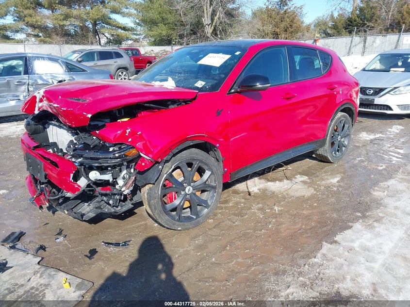 2024 Dodge Hornet VIN ZACPDFDW4R3A20304 IAAI salvage auction — FRONT END, Salvage (New Jersey), sold $5,600 on 2026-08-11 (photo 2)