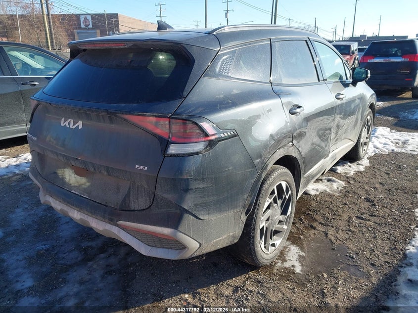 2024 Kia Sportage VIN 5XYK5CDF4RG195571 IAAI salvage auction — SIDE, Salvage (Idaho), sold $7,600 on 2026-07-31 (photo 4)