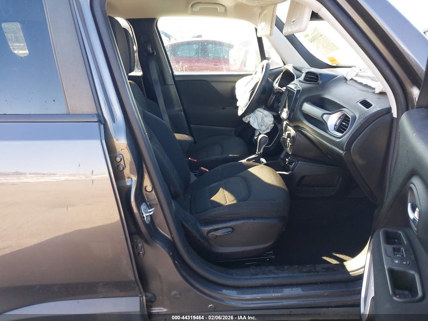 2018 Jeep Renegade VIN ZACCJABB9JPJ20984 IAAI salvage auction — RIGHT FRONT, Salvage (Missouri), sold $1,000 on 2026-08-11 (photo 5)