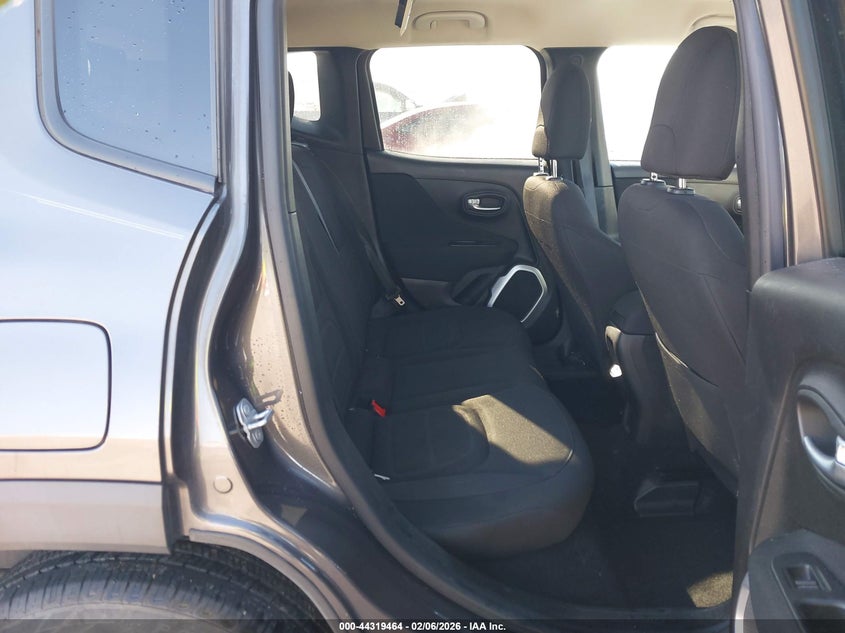 2018 Jeep Renegade VIN ZACCJABB9JPJ20984 IAAI salvage auction — RIGHT FRONT, Salvage (Missouri), sold $1,000 on 2026-08-11 (photo 8)
