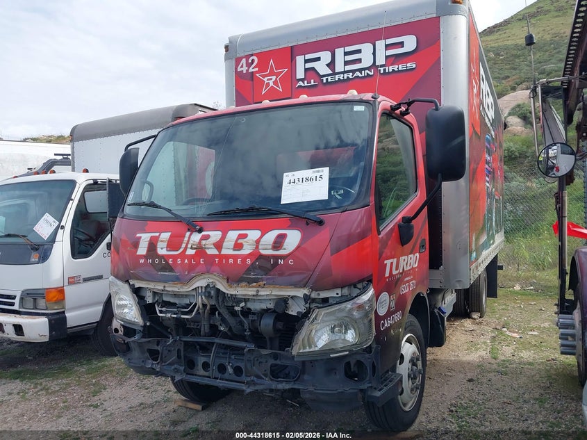 2019 VIN JHHSPM2H4KK002031 IAAI salvage auction — FRONT END, Salvage (California), sold $3,700 on 2026-08-12 (photo 2)