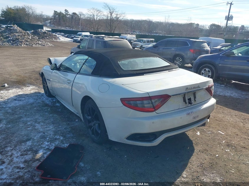 2013 Maserati Granturismo VIN ZAM45VMA3D0068586 IAAI salvage auction — ALL OVER, Salvage Title, sold $3,700 on 2026-07-28 (photo 3)