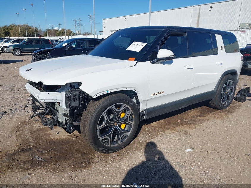 2025 Rivian R1s VIN 7PDSGCBPXSN057904 IAAI salvage auction — FRONT END, Original (Texas), sold $35,200 on 2026-07-09 (photo 2)