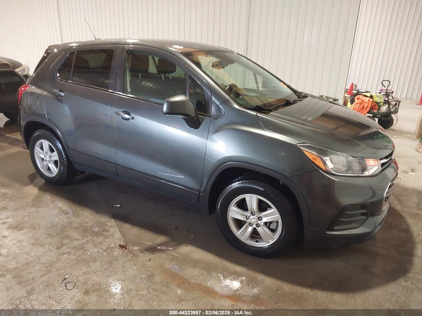 2019 Chevrolet Trax VIN 3GNCJKSB8KL383333 IAAI salvage auction — FRONT END, Salvage Title, sold $2,050 on 2026-07-20 (photo 1)