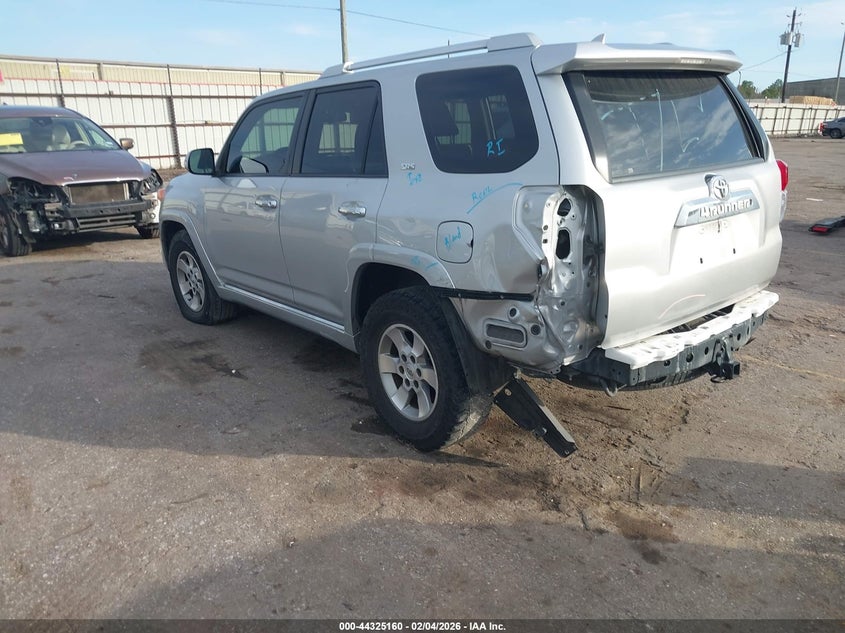 2013 Toyota 4runner VIN JTEZU5JR7D5057998 IAAI salvage auction — REAR END, Salvage Title, sold $6,400 on 2026-07-29 (photo 3)
