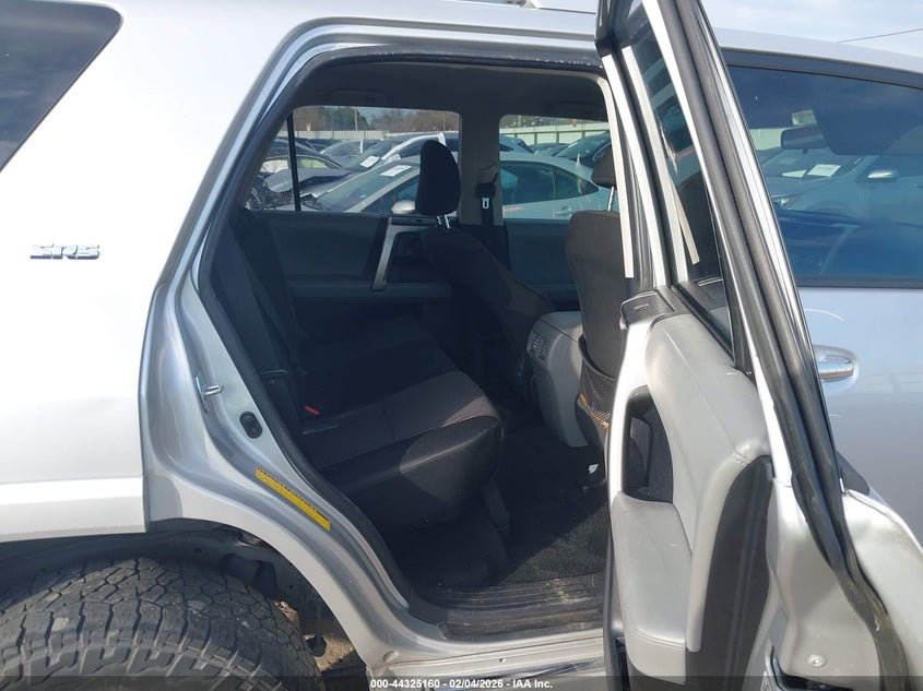2013 Toyota 4runner VIN JTEZU5JR7D5057998 IAAI salvage auction — REAR END, Salvage Title, sold $6,400 on 2026-07-29 (photo 8)