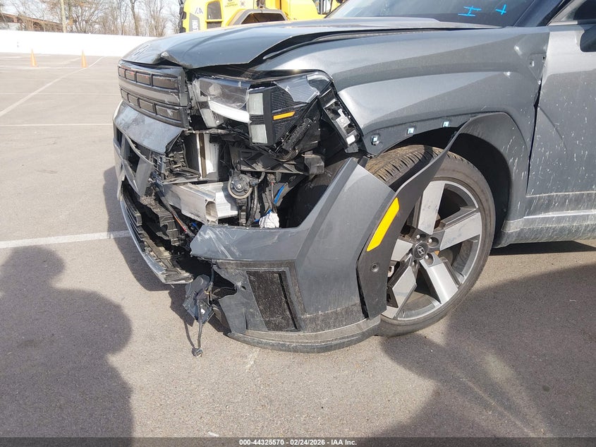 2025 Hyundai Santa fe VIN 5NMP4DGLXSH130865 IAAI salvage auction — LEFT FRONT, Salvage (Tennessee), sold $11,400 on 2026-07-28 (photo 6)