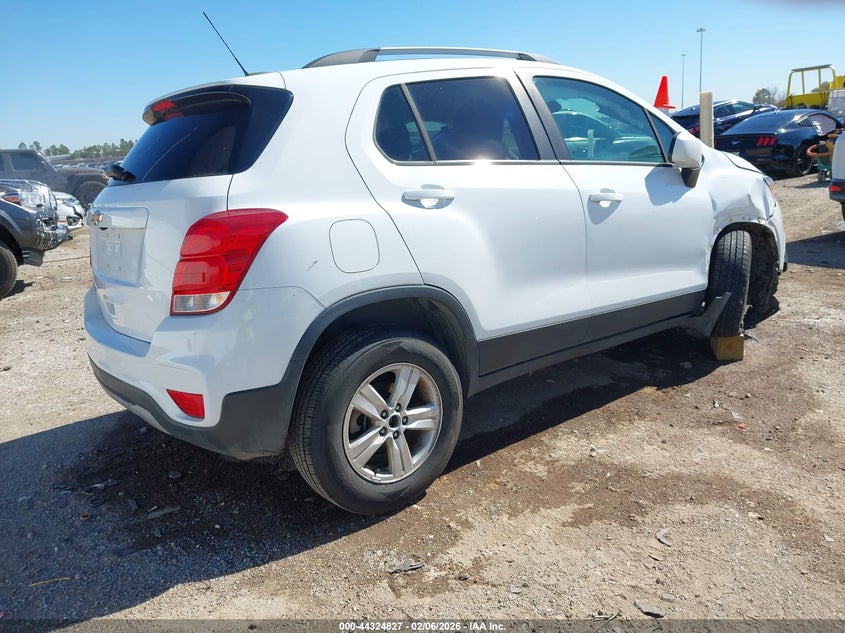 2021 Chevrolet Trax VIN KL7CJPSB6MB321730 IAAI salvage auction — RIGHT FRONT, Salvage (Texas), sold $1,875 on 2026-07-23 (photo 4)