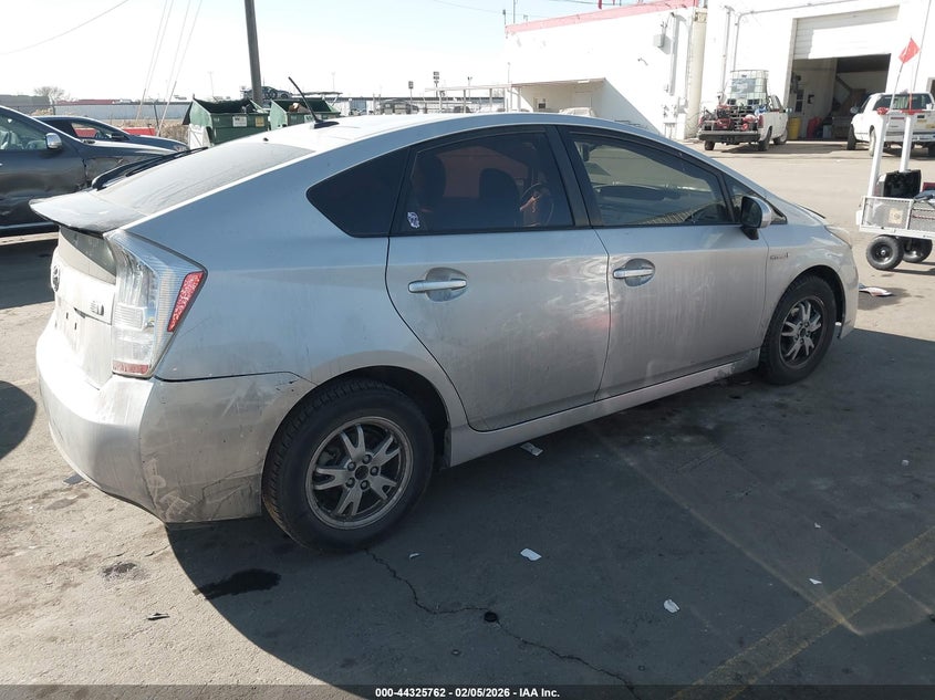 2011 Toyota Prius VIN JTDKN3DU7B1400661 IAAI salvage auction — LEFT SIDE, Salvage (Utah), sold $525 on 2026-07-17 (photo 4)