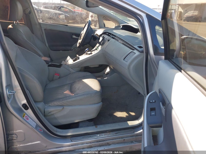 2011 Toyota Prius VIN JTDKN3DU7B1400661 IAAI salvage auction — LEFT SIDE, Salvage (Utah), sold $525 on 2026-07-17 (photo 5)