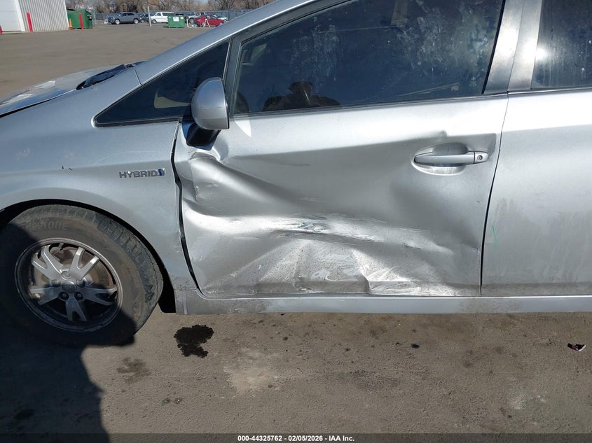 2011 Toyota Prius VIN JTDKN3DU7B1400661 IAAI salvage auction — LEFT SIDE, Salvage (Utah), sold $525 on 2026-07-17 (photo 6)