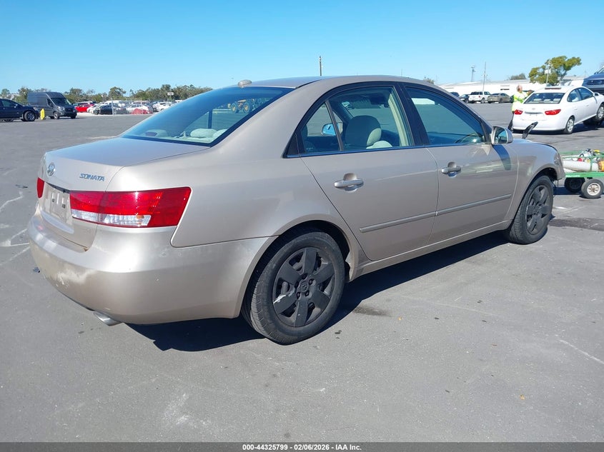 2008 Hyundai Sonata VIN 5NPET46F88H391705 IAAI salvage auction — FRONT END, Rebuildable (Florida), sold $500 on 2026-07-13 (photo 4)