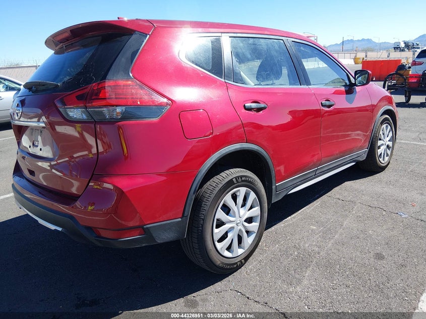 2017 Nissan Rogue VIN JN8AT2MTXHW392008 IAAI salvage auction — LEFT FRONT, Salvage (Nevada), sold $25 on 2026-07-24 (photo 4)