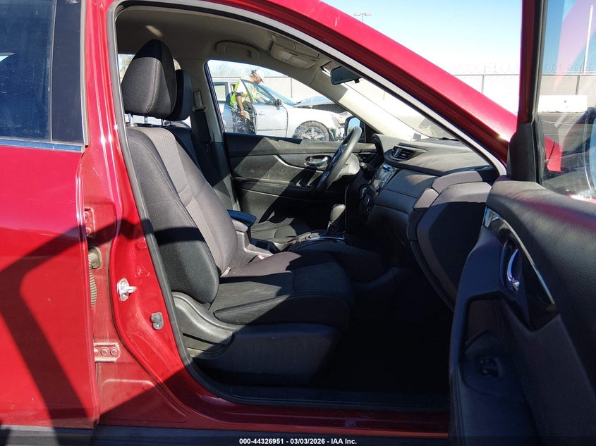 2017 Nissan Rogue VIN JN8AT2MTXHW392008 IAAI salvage auction — LEFT FRONT, Salvage (Nevada), sold $25 on 2026-07-24 (photo 5)