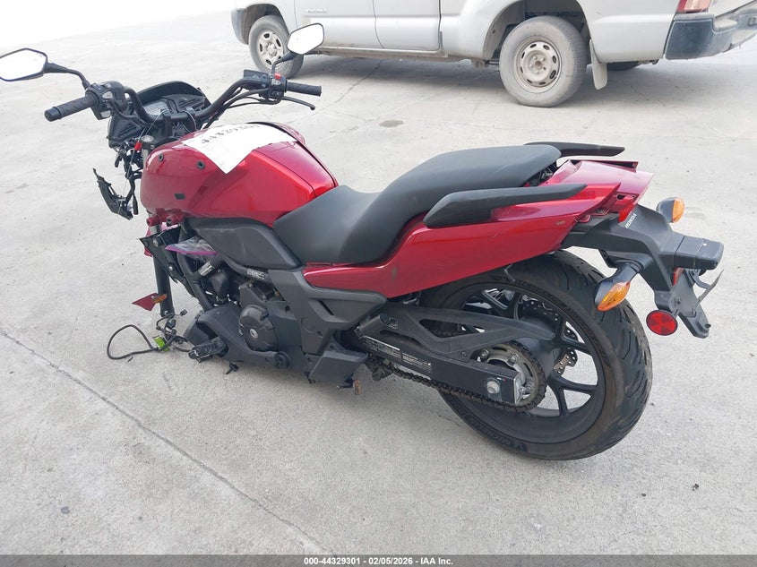 2018 Honda Ctx VIN JH2RC6958JK400014 IAAI salvage auction — FRONT END, Non-Repairable (California), sold $50 on 2026-07-20 (photo 3)