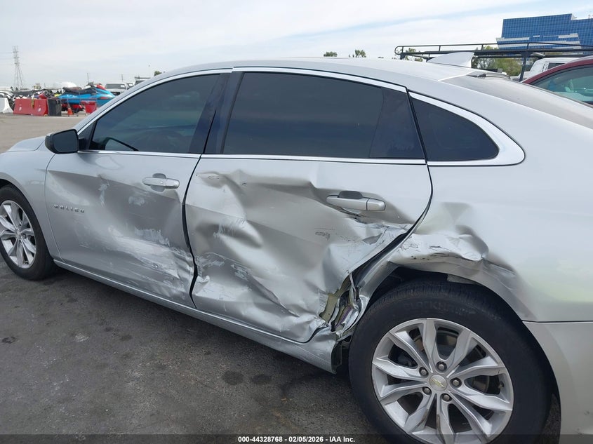 2019 Chevrolet Malibu VIN 1G1ZD5ST3KF104278 IAAI salvage auction — LEFT SIDE, Salvage Title, sold $1,700 on 2026-07-09 (photo 6)