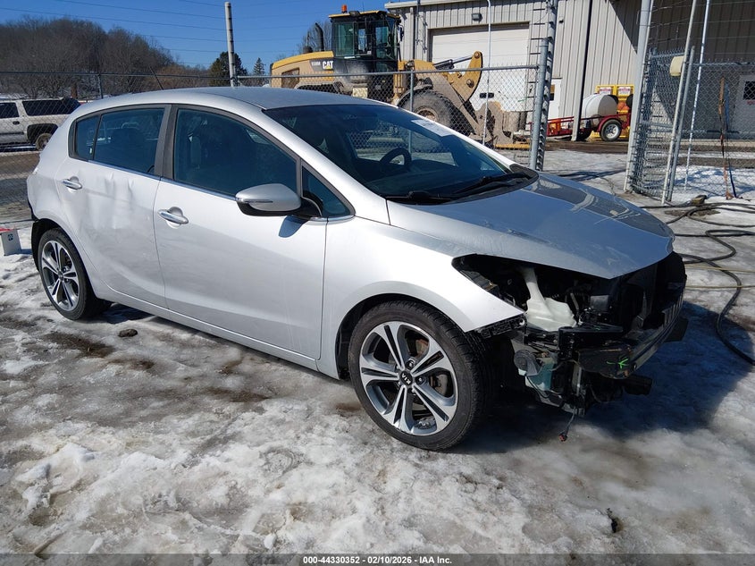 2016 Kia Forte VIN KNAFX5A80G5627587 IAAI salvage auction — FRONT & REAR, Original (West Virginia), sold $525 on 2026-07-19 (photo 1)