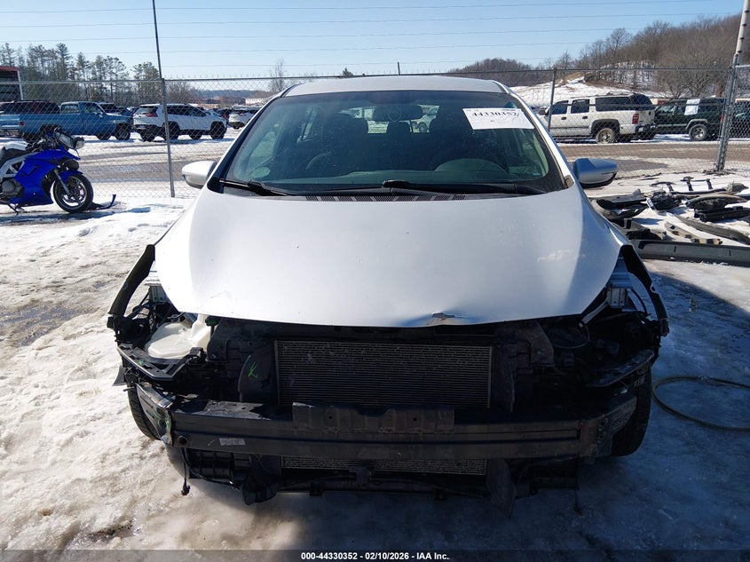 2016 Kia Forte VIN KNAFX5A80G5627587 IAAI salvage auction — FRONT & REAR, Original (West Virginia), sold $525 on 2026-07-19 (photo 6)