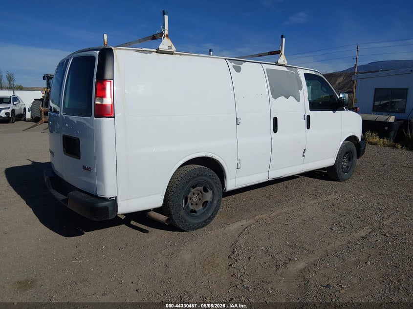 2007 Gmc Savana VIN 1GTFH15T671201630 IAAI salvage auction — RIGHT REAR, Clear (Colorado), sold $150 on 2026-07-22 (photo 4)