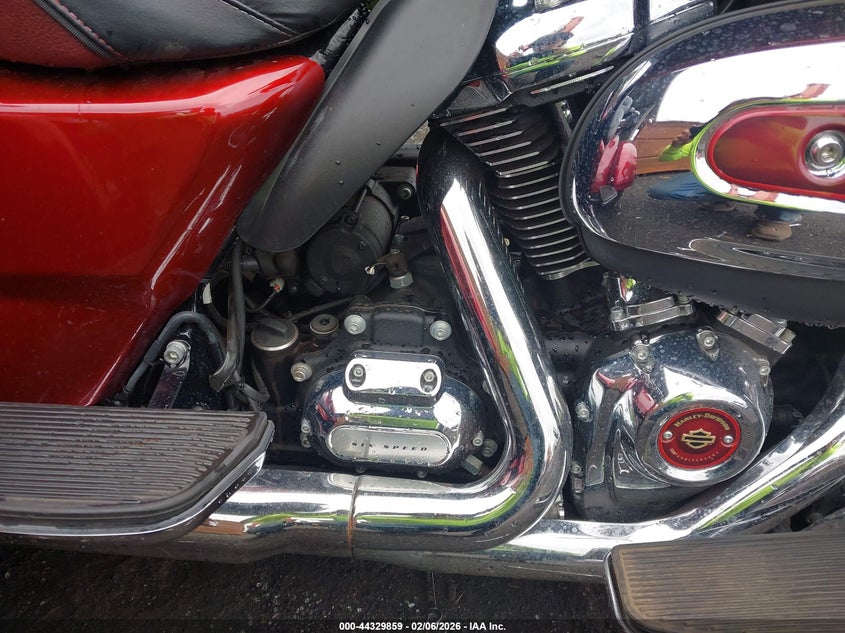 2023 Harley-Davidson Flhtcutganv VIN 1HD1MEF1XPB851323 IAAI salvage auction — RIGHT REAR, Salvage (Hawaii), sold $8,600 on 2026-08-19 (photo 8)